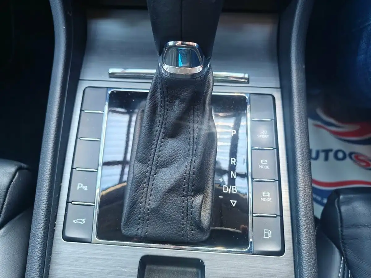 2020-skoda-superb-14-tsi-se-l-estate-big-65