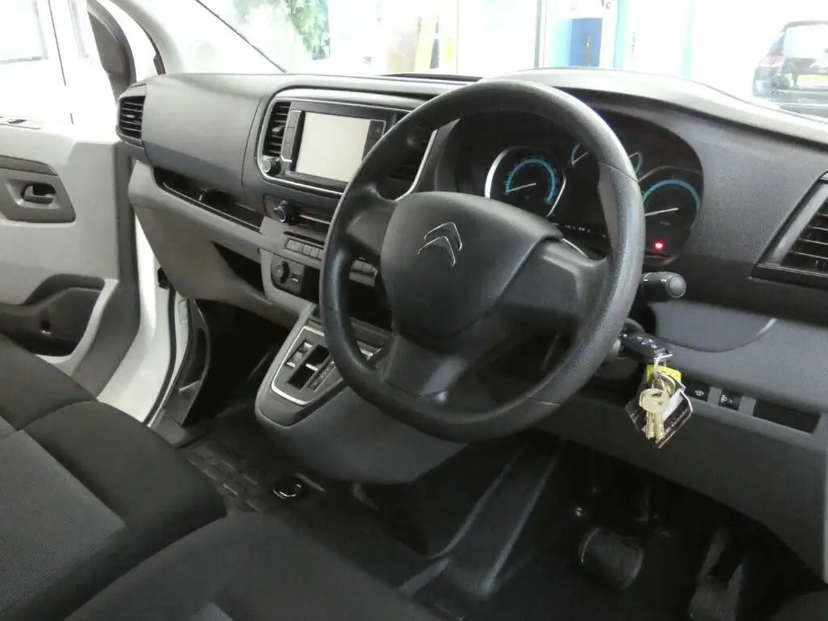 2022-citroen-dispatch-e-enterprise-pro-m-75kwh-1000-panel-big-52