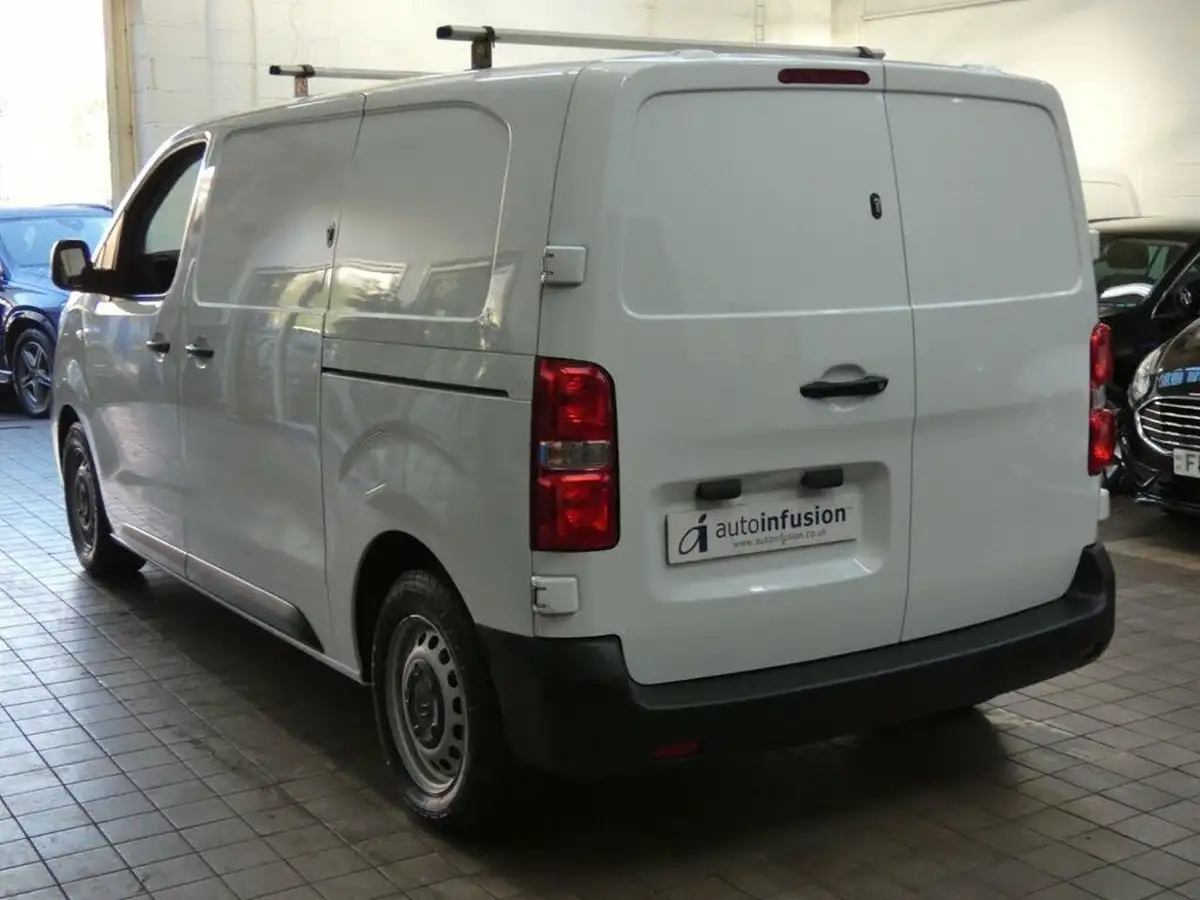 2022-citroen-dispatch-e-enterprise-pro-m-75kwh-1000-panel-big-28