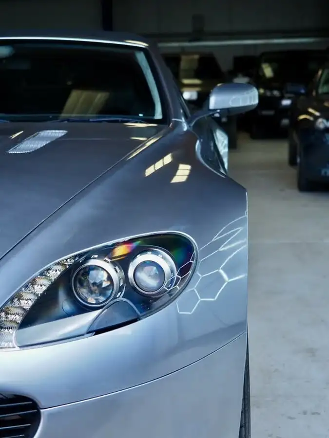 2008-aston-martin-vantage-43-convertible-sportshift-big-9