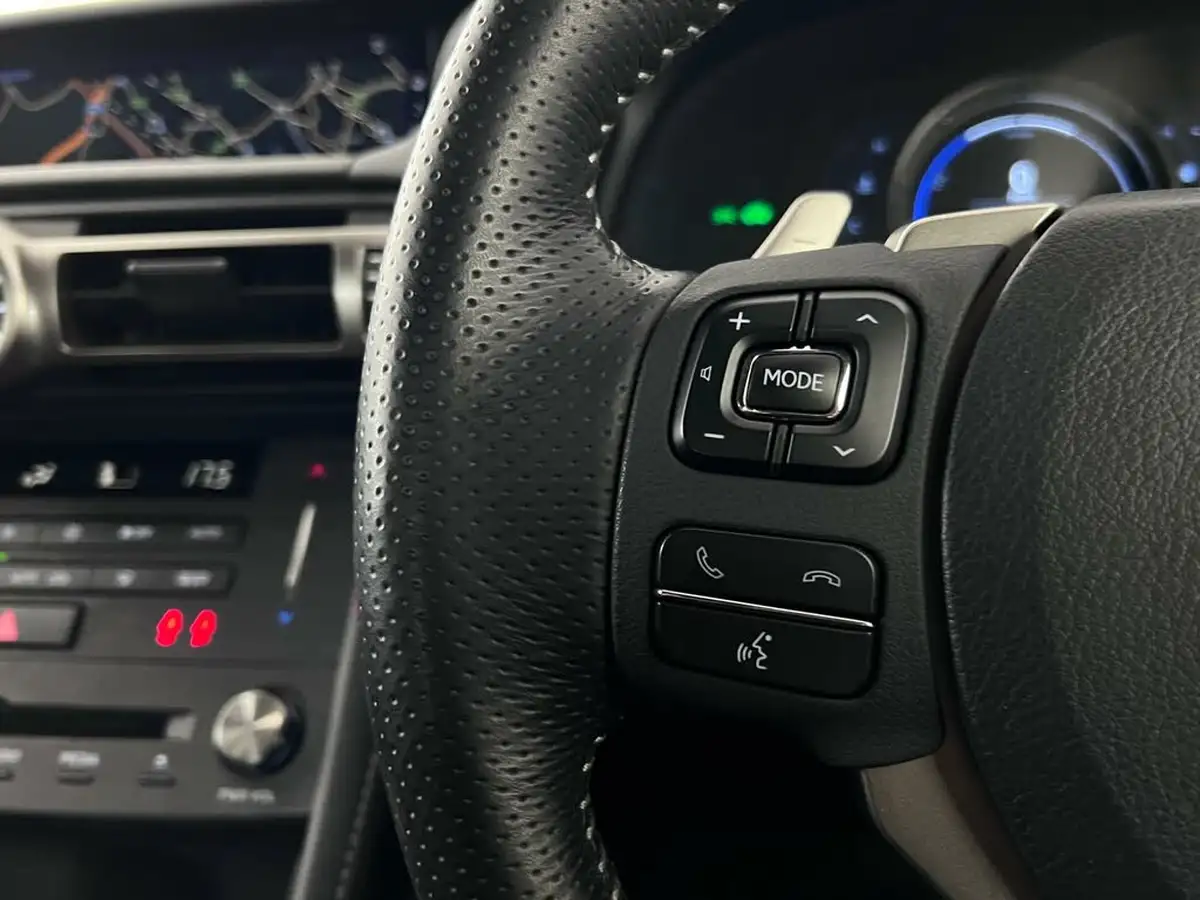2020-lexus-rc-300h-25-f-sport-181bhp-big-13
