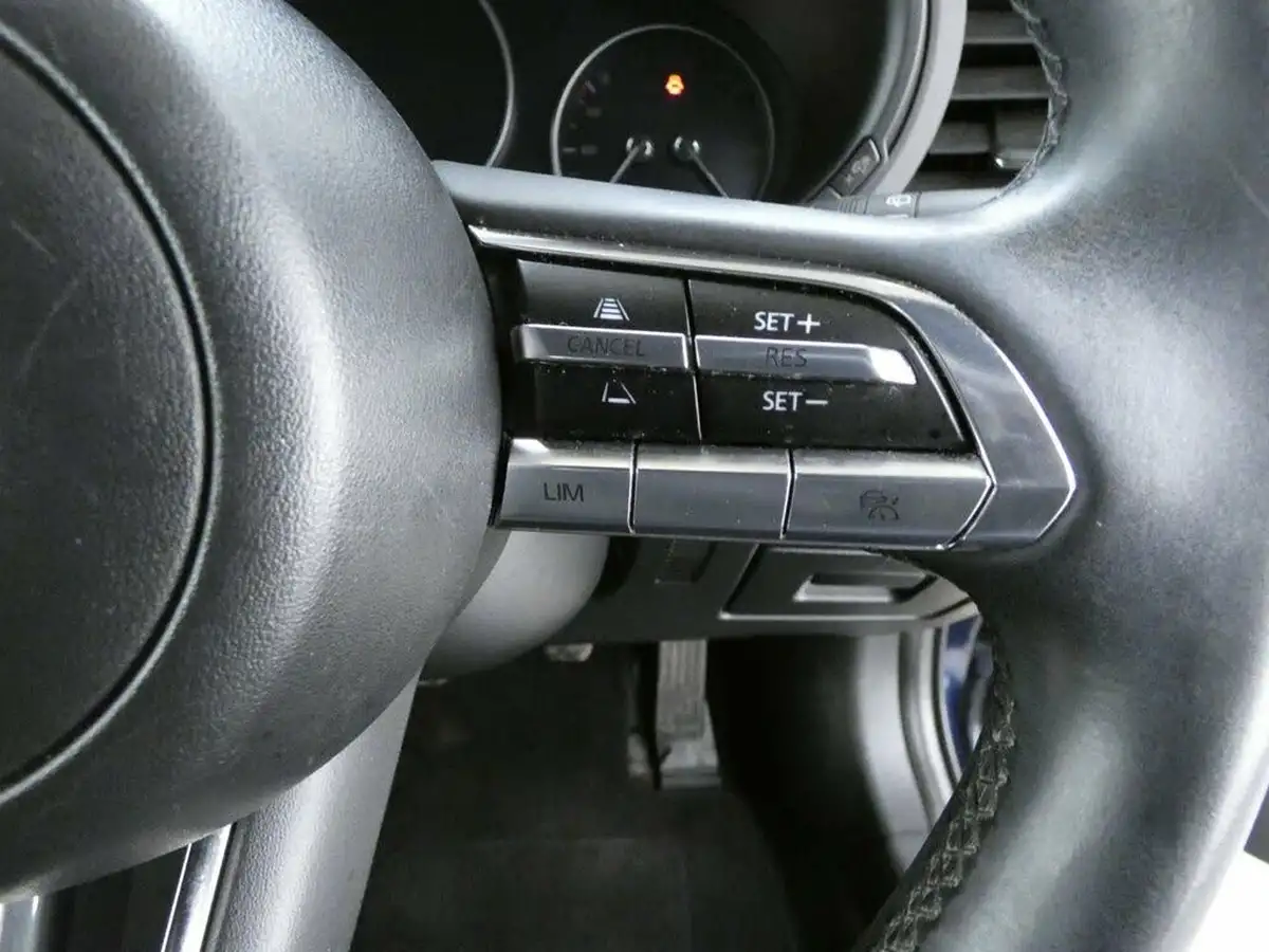 2021-mazda-mazda3-20-se-l-lux-122ps-hatchback-5d-big-17