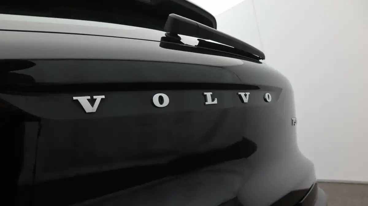 2020-volvo-xc40-15-t5-inscription-twin-engine-big-22