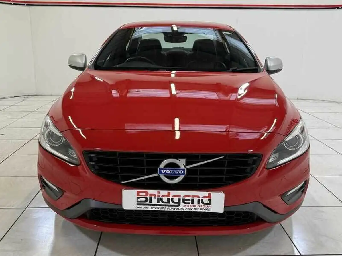 2017-volvo-s60-20td-d4-r-design-lux-big-1