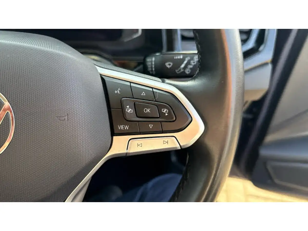 2022-volkswagen-polo-10-tsi-life-big-17