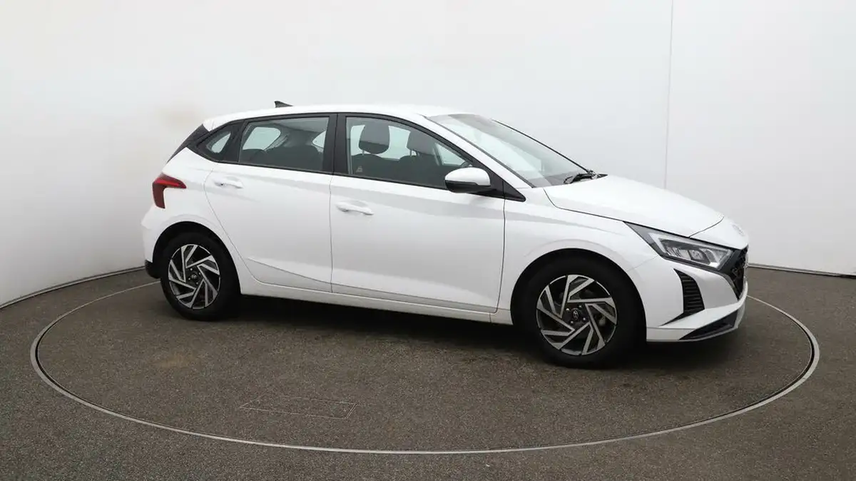 2024-hyundai-i20-10-t-gdi-advance-big-44
