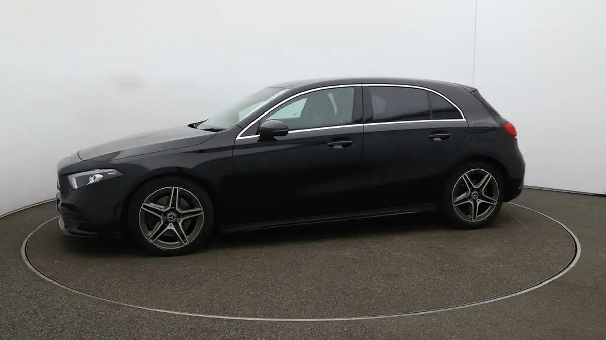 2021-mercedes-benz-a-class-20d-a220d-amg-line-executive-hatchback-5d-big-58