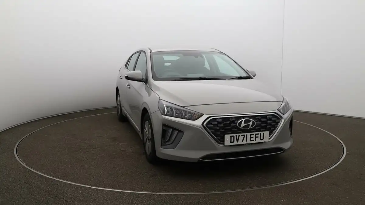 2021-hyundai-ioniq-16-gdi-premium-hybrid-big-34