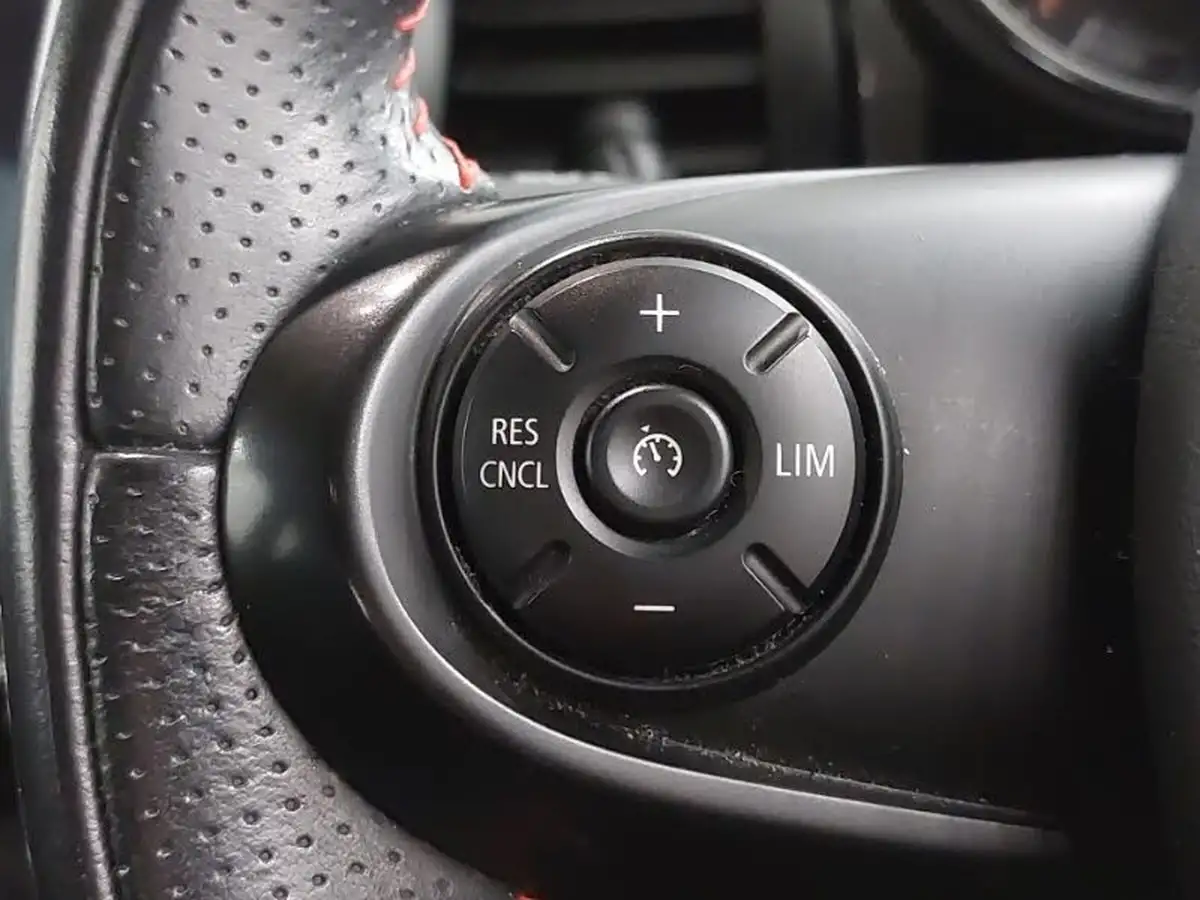 2020-mini-cooper-15-cooper-sport-hatchback-5d-auto-big-15