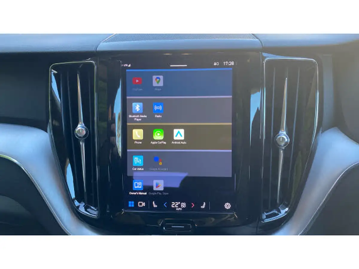 2021-volvo-xc60-20-b5-momentum-awd-big-29