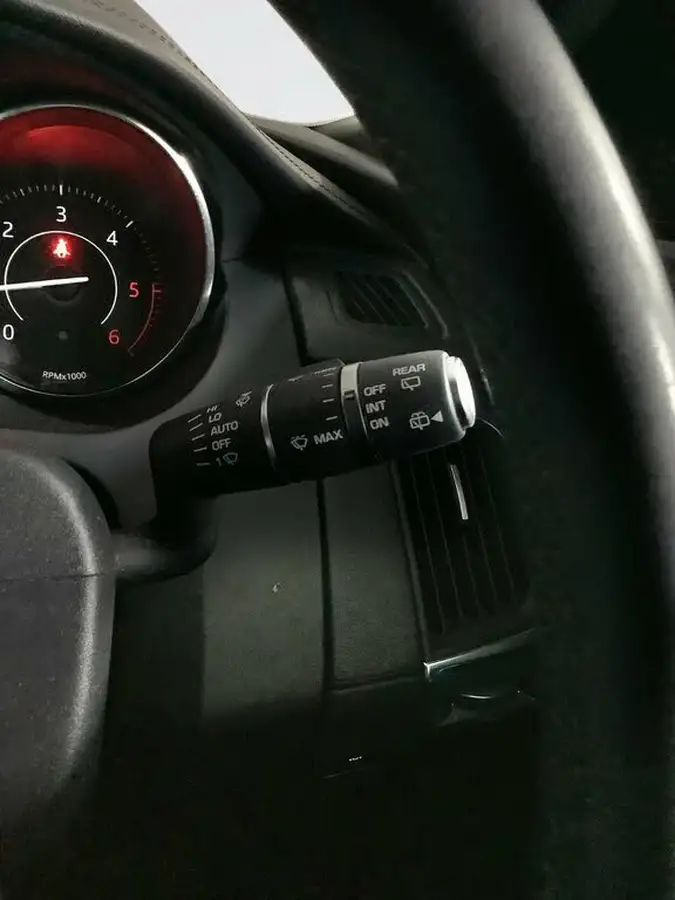 2019-jaguar-e-pace-20-i4d-s-awd-auto-big-18