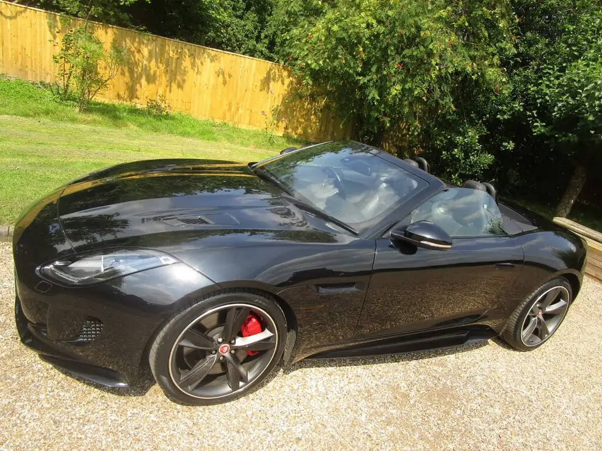 2015-jaguar-f-type-50-r-convertible-awd-big-28