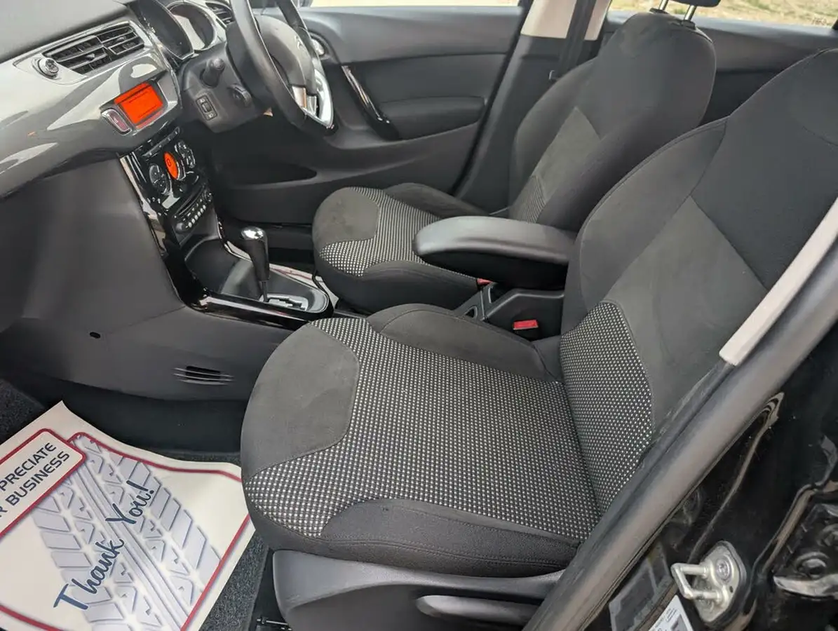2013-citroen-c3-16-exclusive-auto-big-15