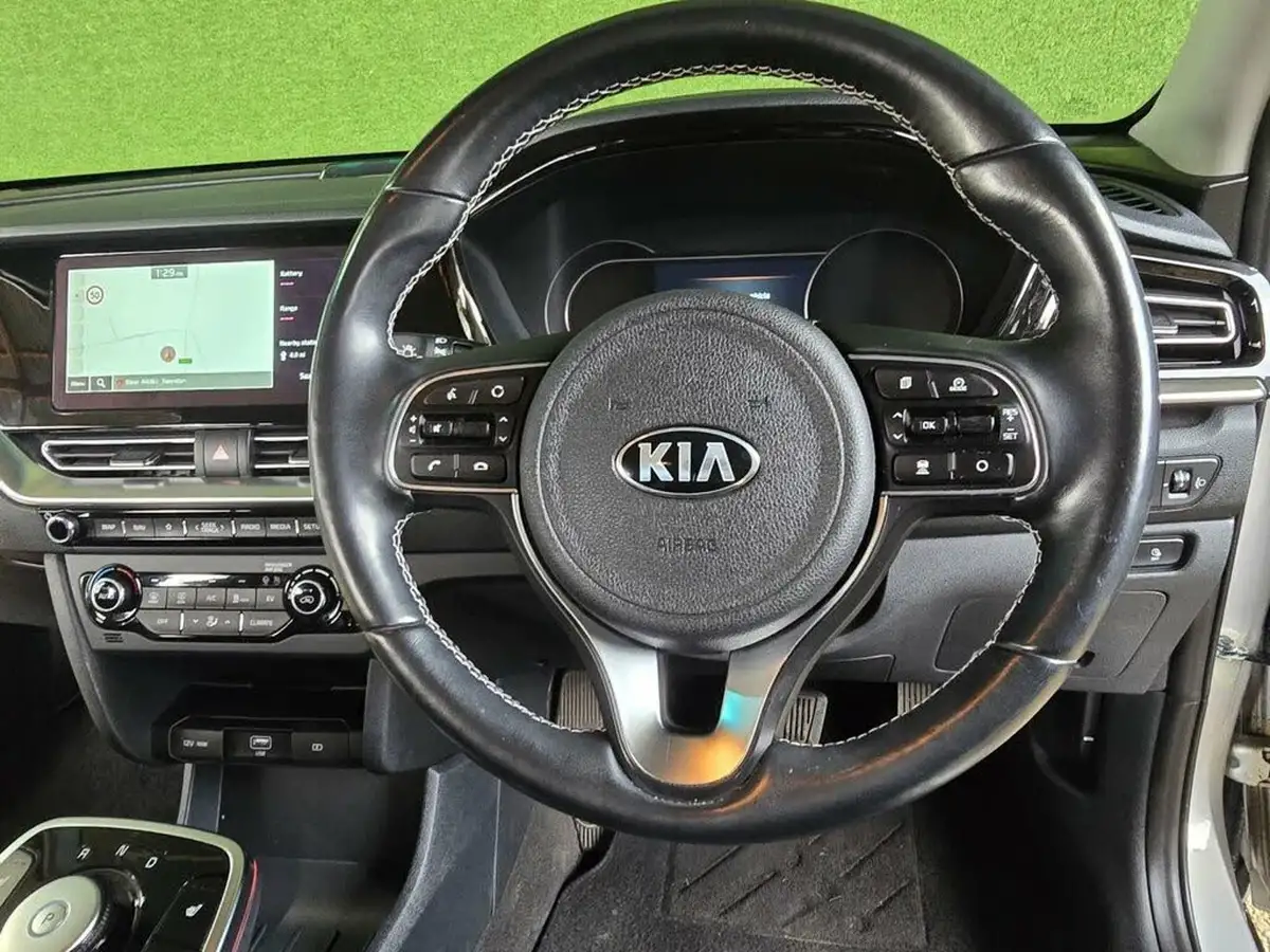 2020-kia-e-niro-ev-4-big-40