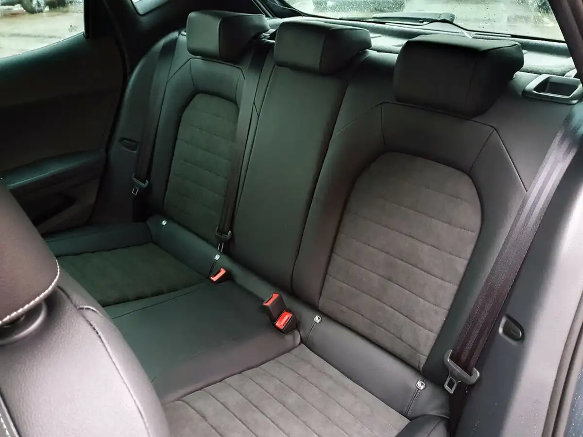 2024-seat-ibiza-10-tsi-xcellence-115ps-big-8