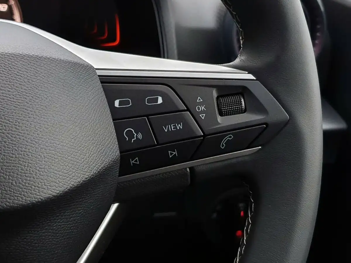 2024-seat-ibiza-10-tsi-xcellence-115ps-big-32