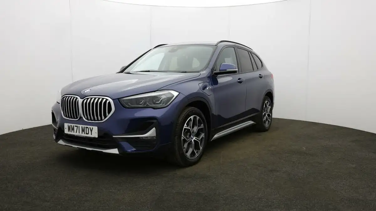 2022-bmw-x1-15-xdrive-25e-phev-xline-big-37