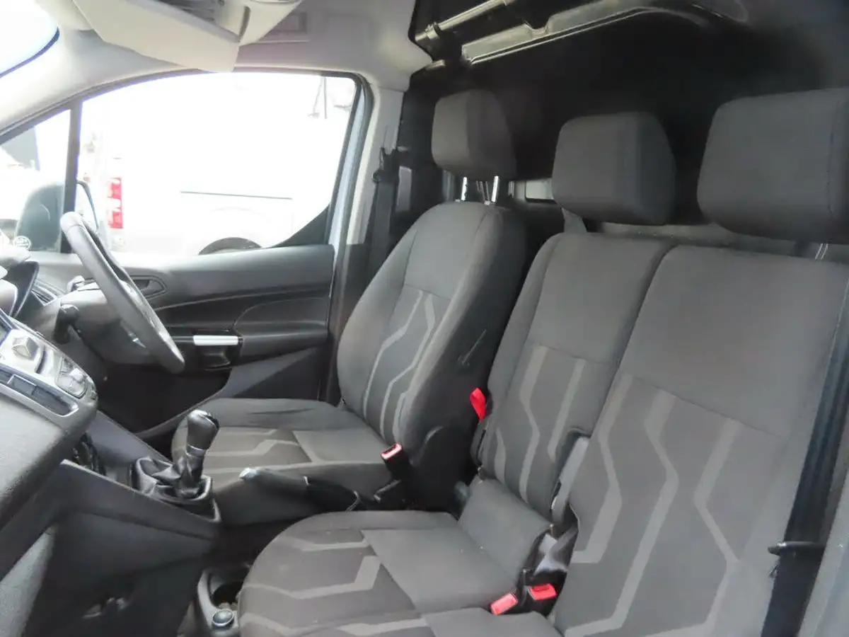 2018-ford-transit-connect-15tdci-l2-210-trend-panel-big-45