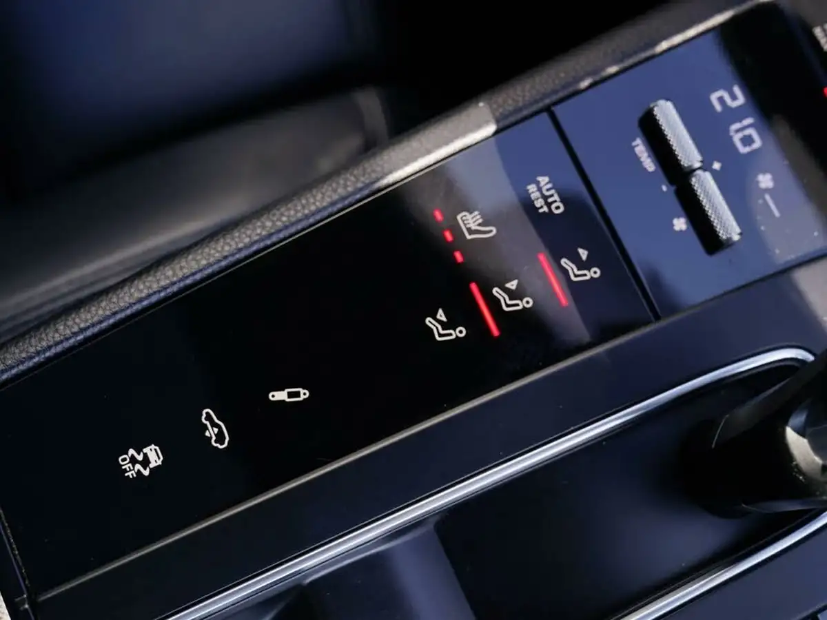 2022-porsche-macan-29-v6-s-big-18