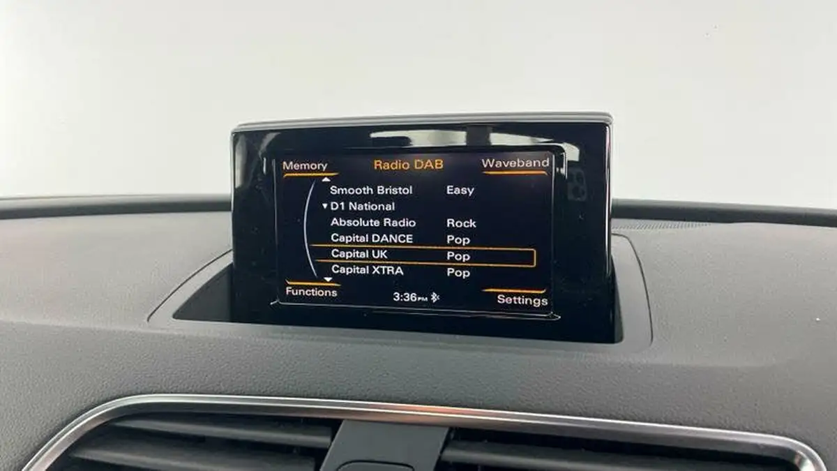 2017-audi-q3-14-tfsi-s-line-edition-tronic-big-13