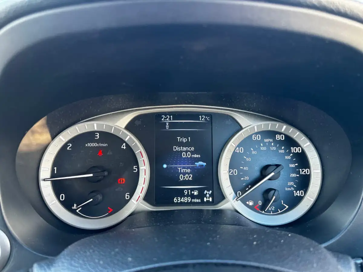 2018-nissan-navara-23dci-acenta-double-big-26