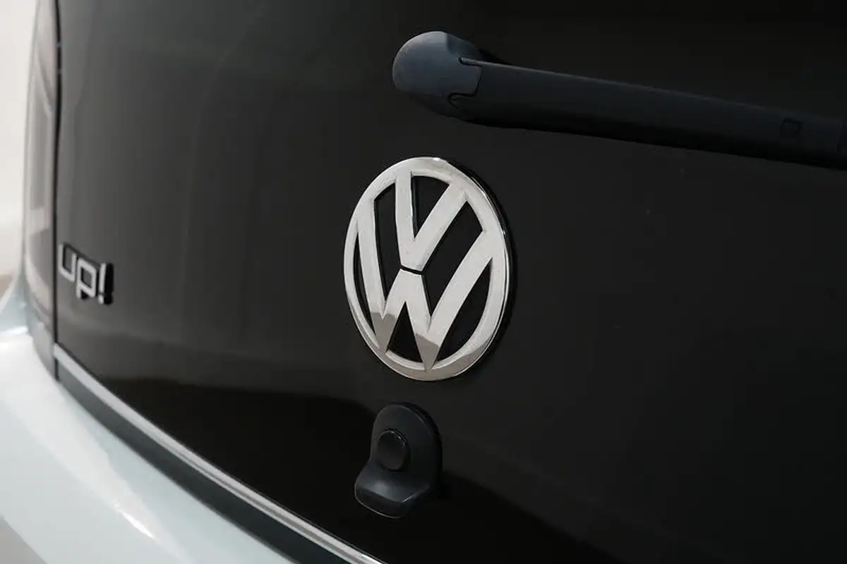 2018-volkswagen-up-10-up-beats-60ps-ss-5d-big-13