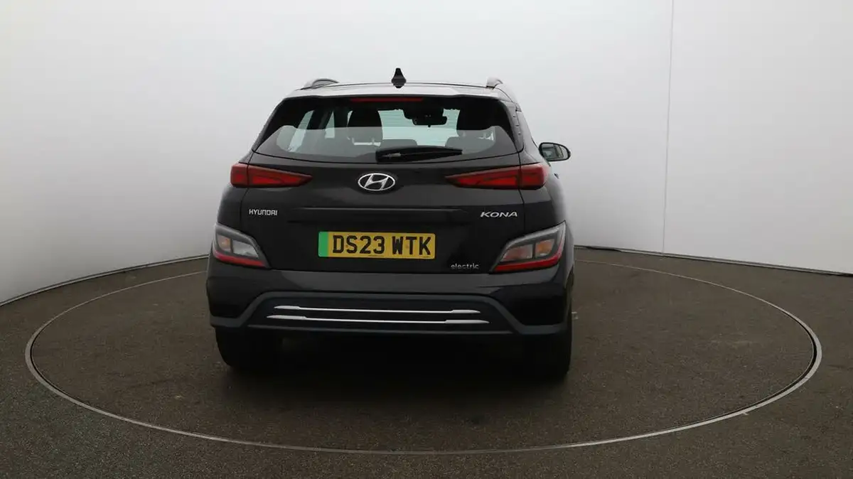 2023-hyundai-kona-e-se-connect-big-54