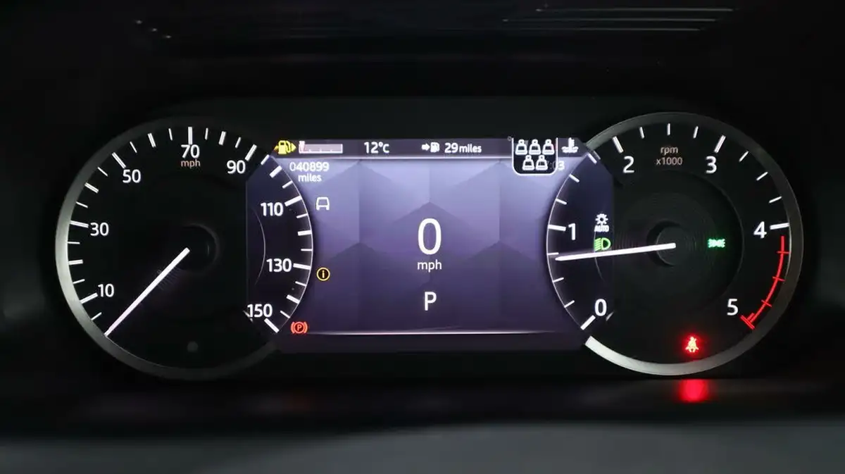 2021-land-rover-discovery-sport-20-d200-r-dynamic-se-big-10