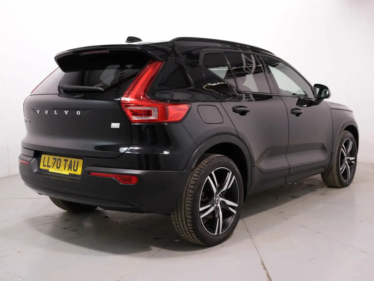 2021-volvo-xc40-15-t4-r-design-211bhp-big-6