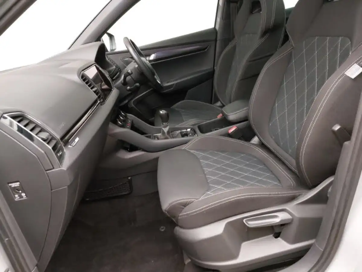 2019-skoda-karoq-20tdi-sportline-150ps-4x4-big-4