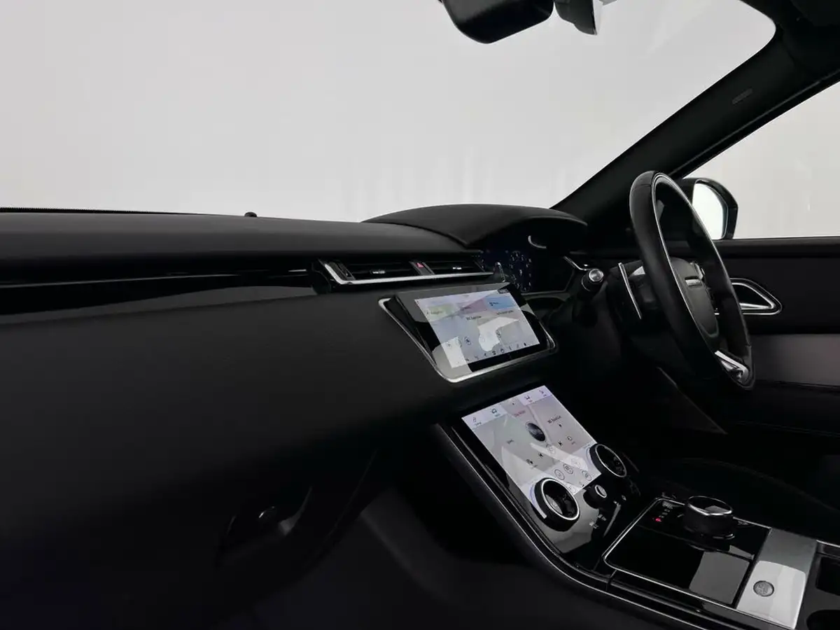 2019-land-rover-range-rover-velar-20-p250-r-dynamic-se-big-14