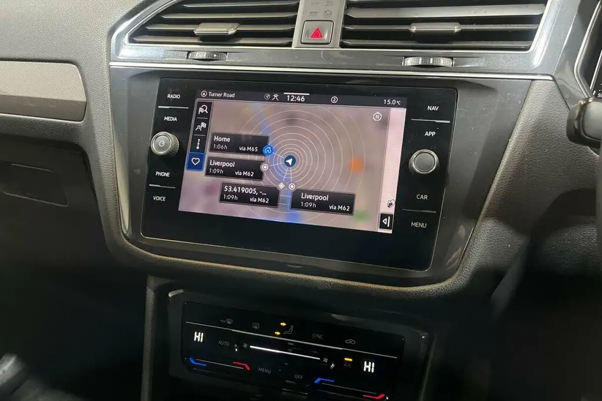 2022-volkswagen-tiguan-allspace-15-tsi-life-dsg-big-25