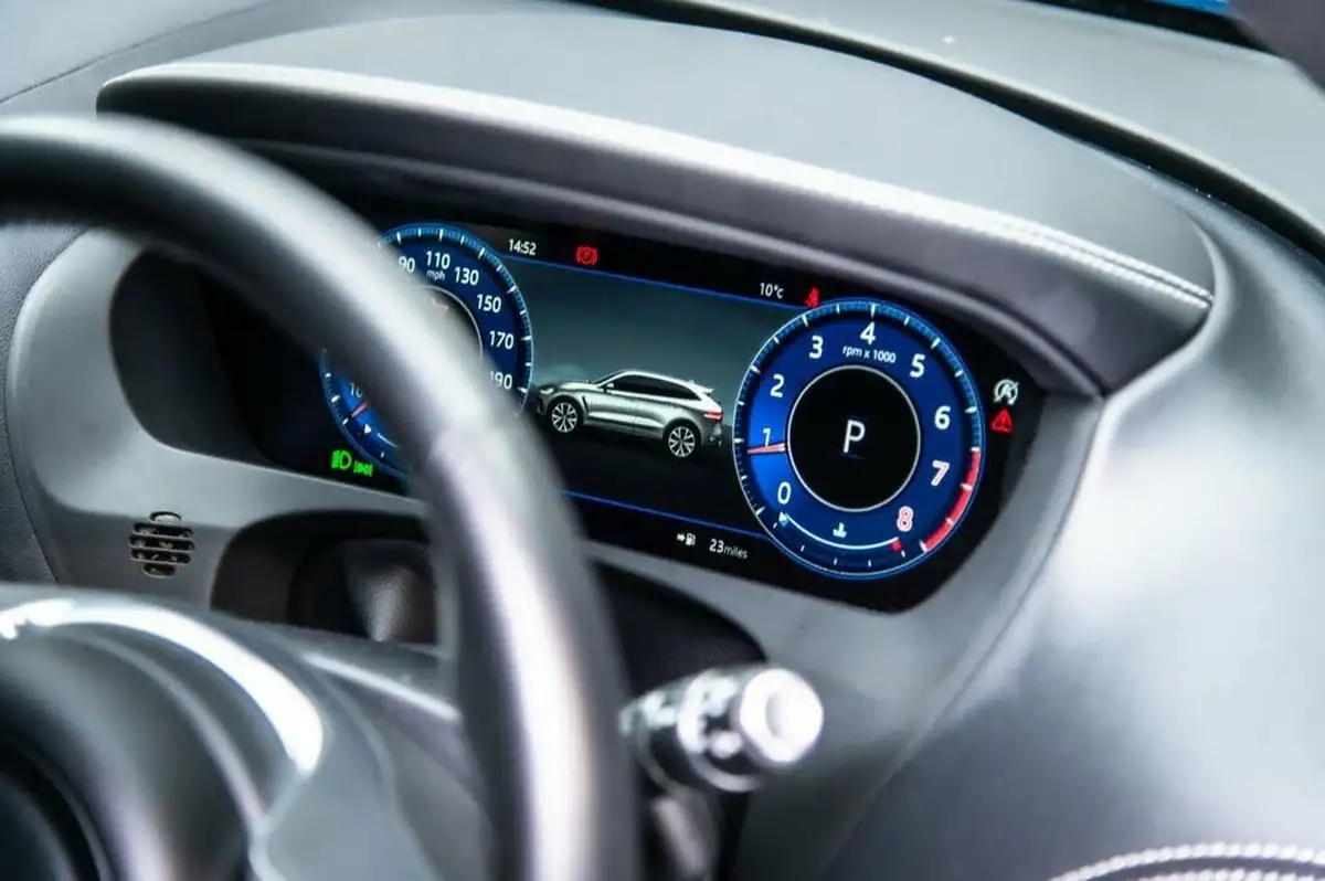 2019-jaguar-f-pace-50-v8-sc-svr-big-12