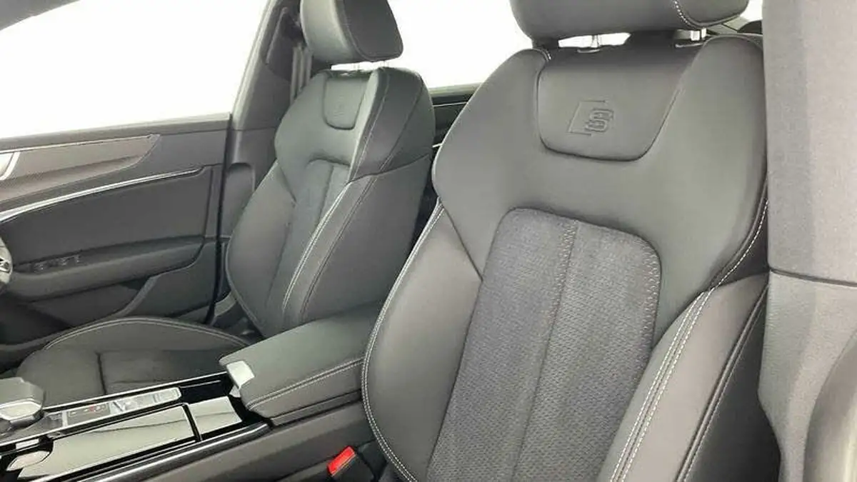 2024-audi-a7-20-45-tfsi-black-edition-big-37