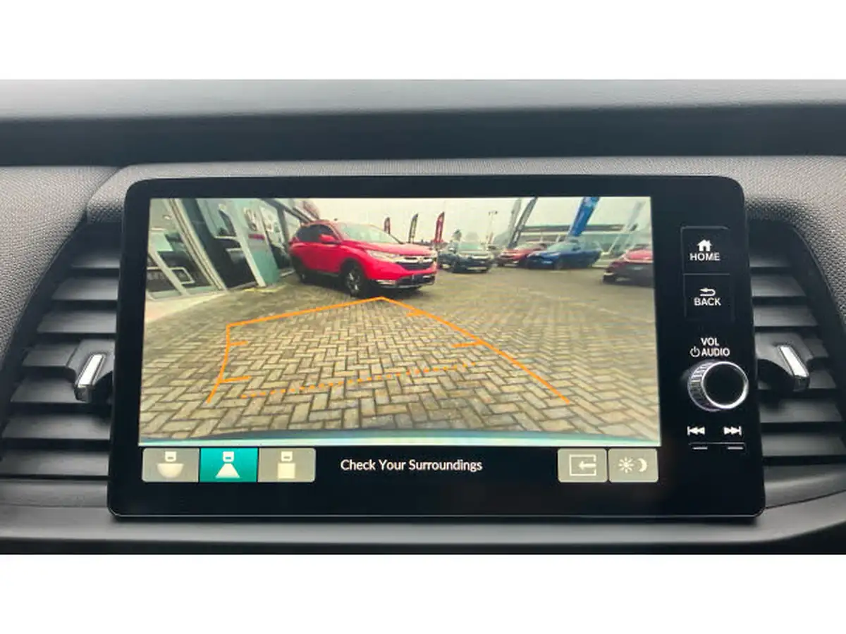 2021-honda-jazz-15-i-mmd-crosstar-ex-109ps-two-tone-big-29