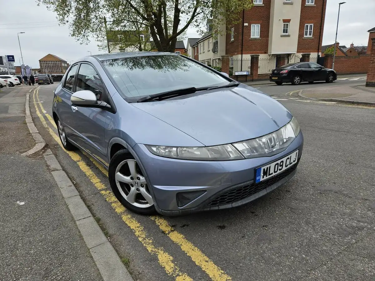 2009-honda-civic-18-se-17in-alloys-big-0