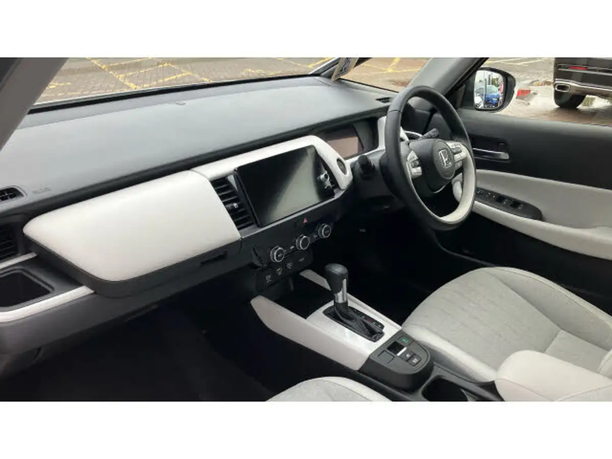 2020-honda-jazz-15-i-mmd-ex-big-1