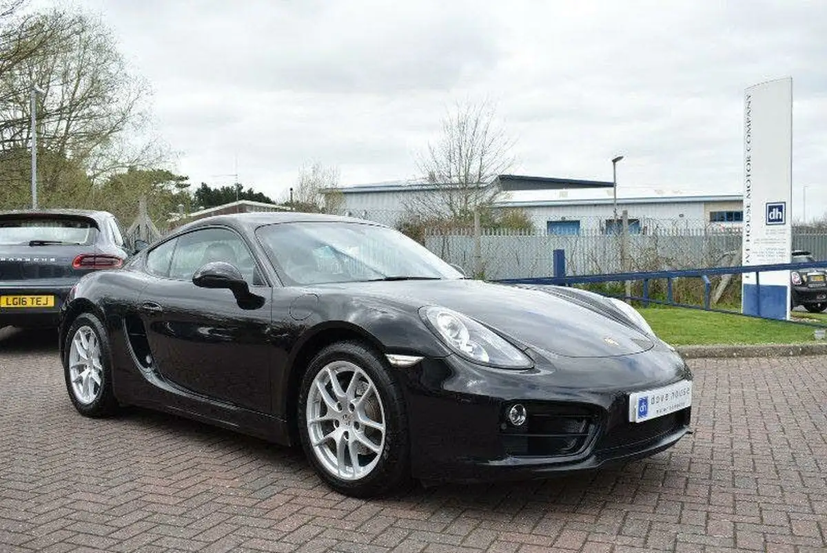 2015-porsche-cayman-27-pdk-big-9