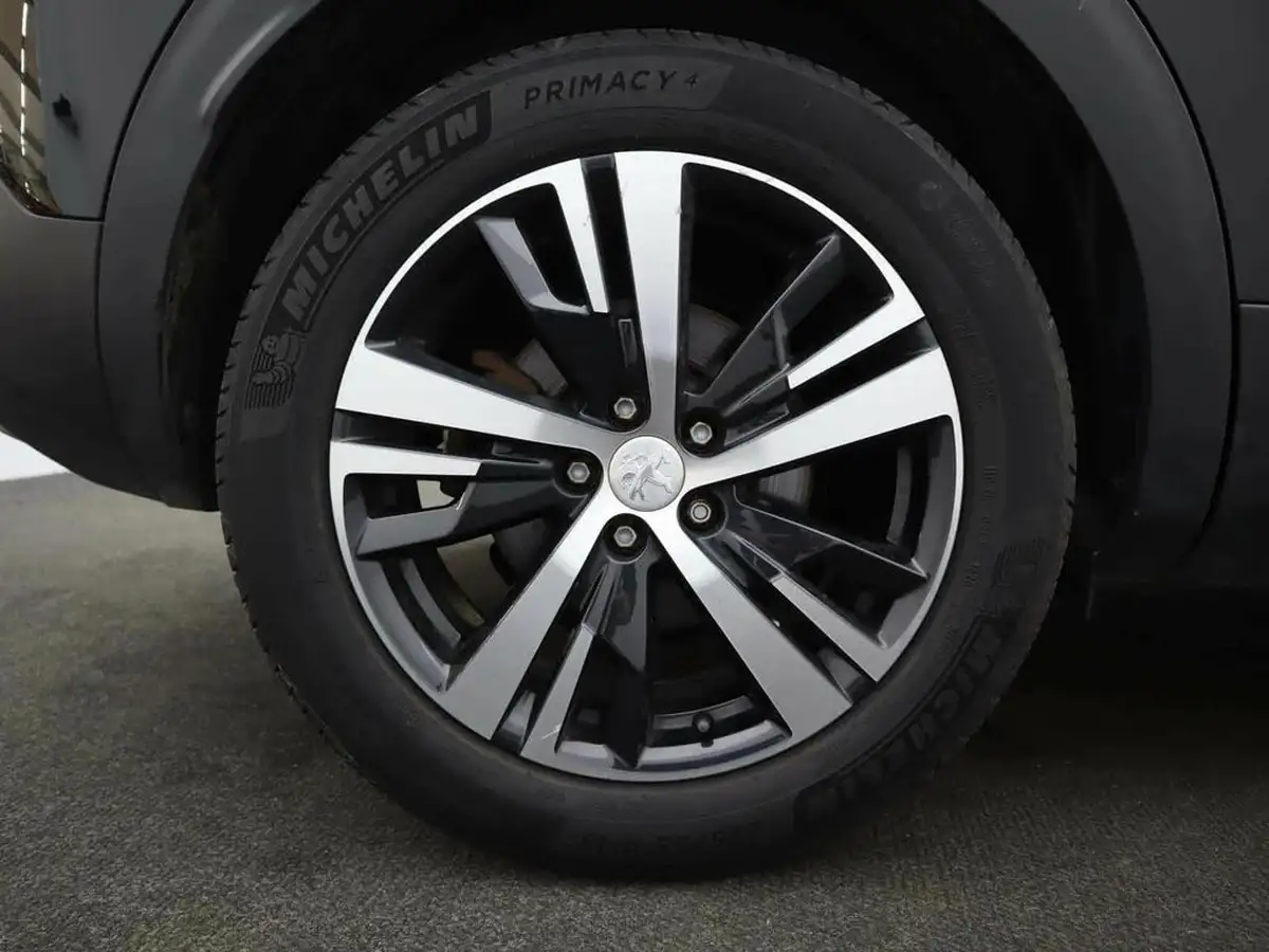 2020-peugeot-3008-suv-12-puretech-gt-line-big-5