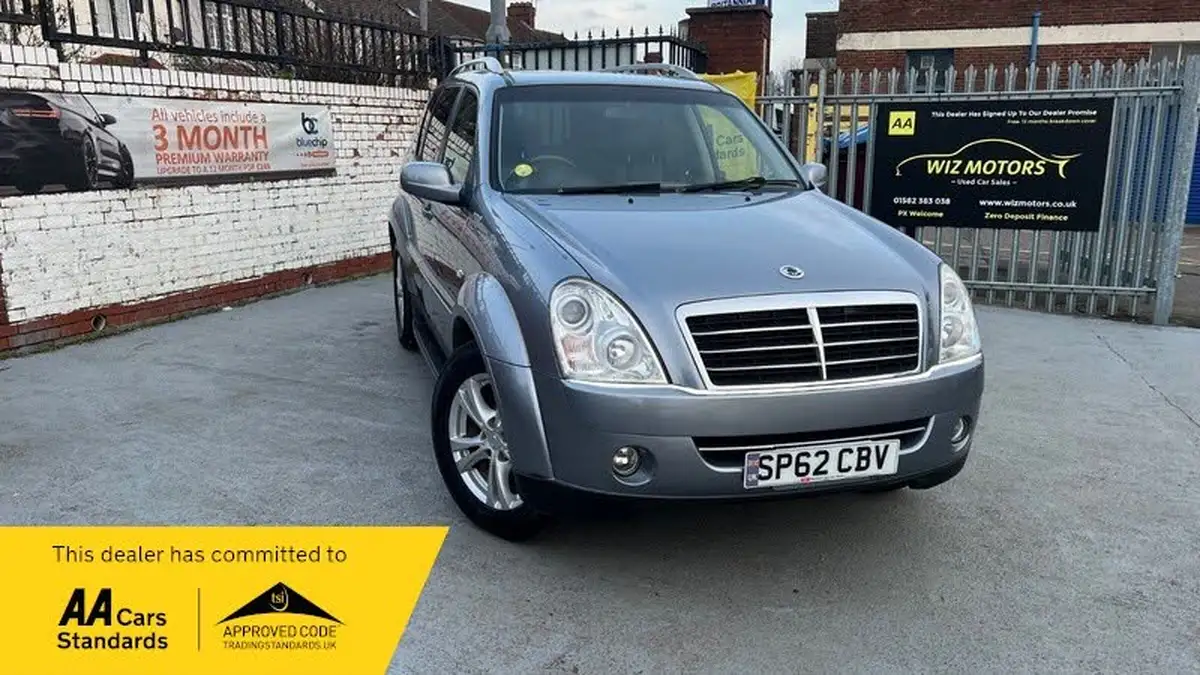 2012-kgm-ssangyong-rexton-27td-ex-big-0