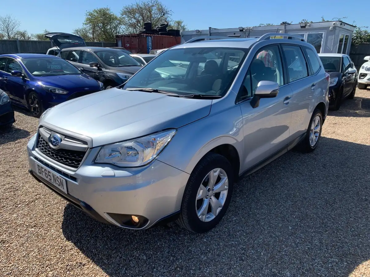 2015-subaru-forester-20-xe-150ps-1995cc-lineartronic-big-2