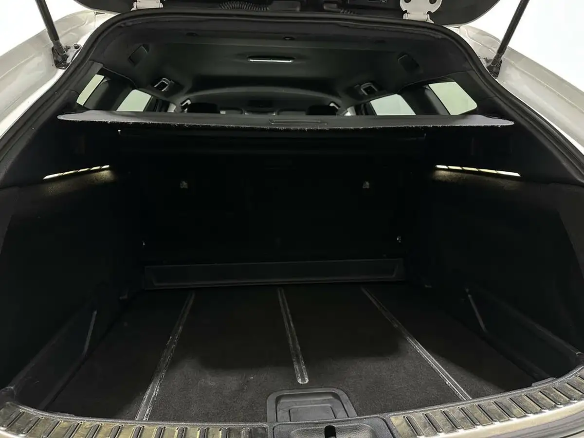 2019-toyota-corolla-18-vvt-i-excel-trk-touring-sports-big-45