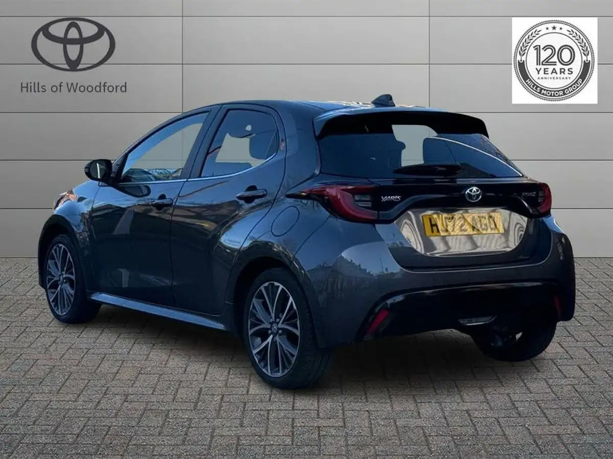 2022-toyota-yaris-cross-15-vvt-i-excel-city-packpan-roof-big-4