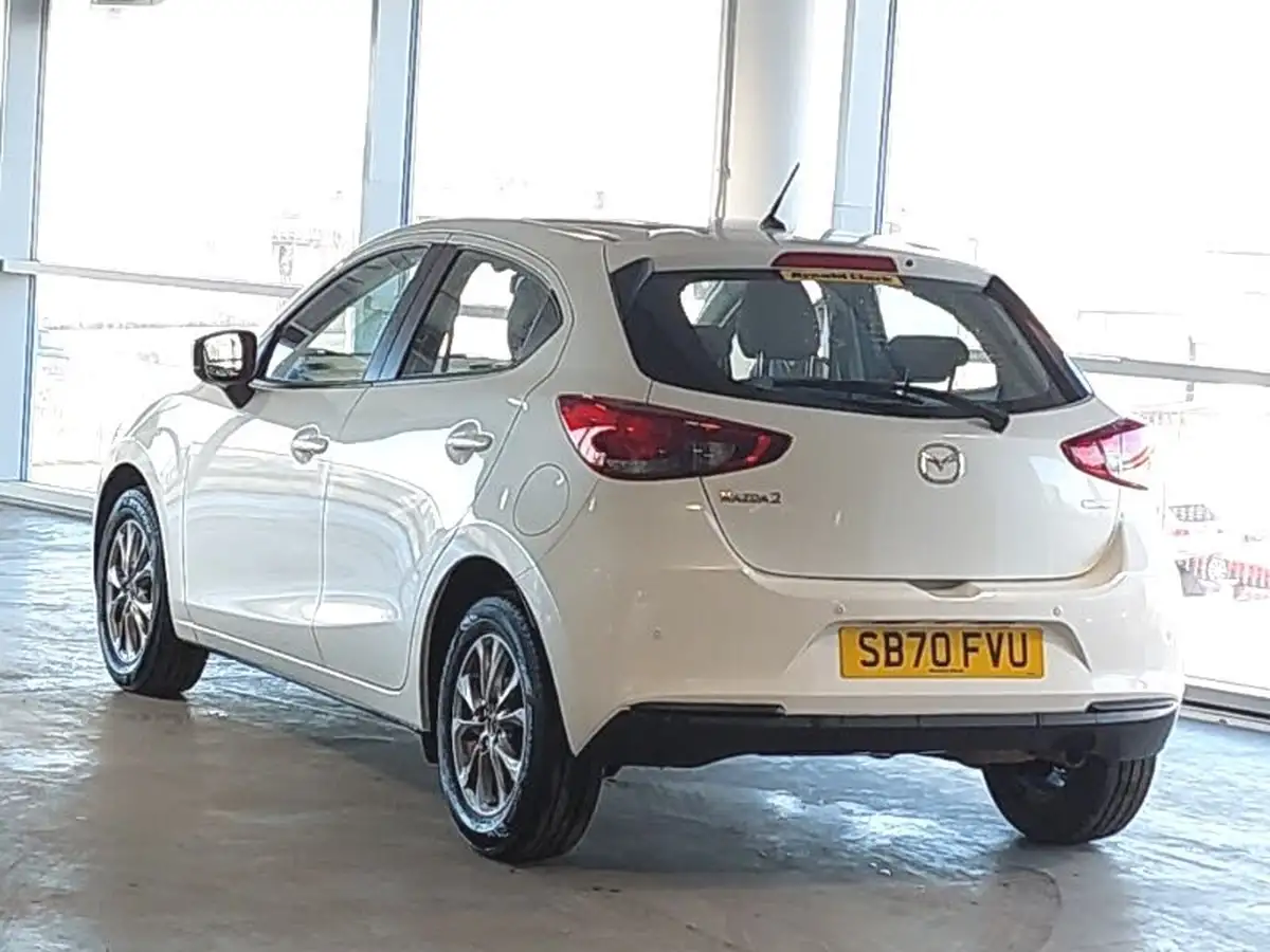 2020-mazda-mazda2-15-skyactiv-g-se-l-big-1