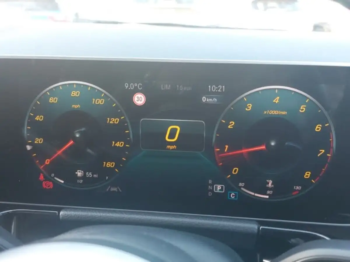 2020-mercedes-benz-b-class-13-b200-amg-line-premium-plus-big-16