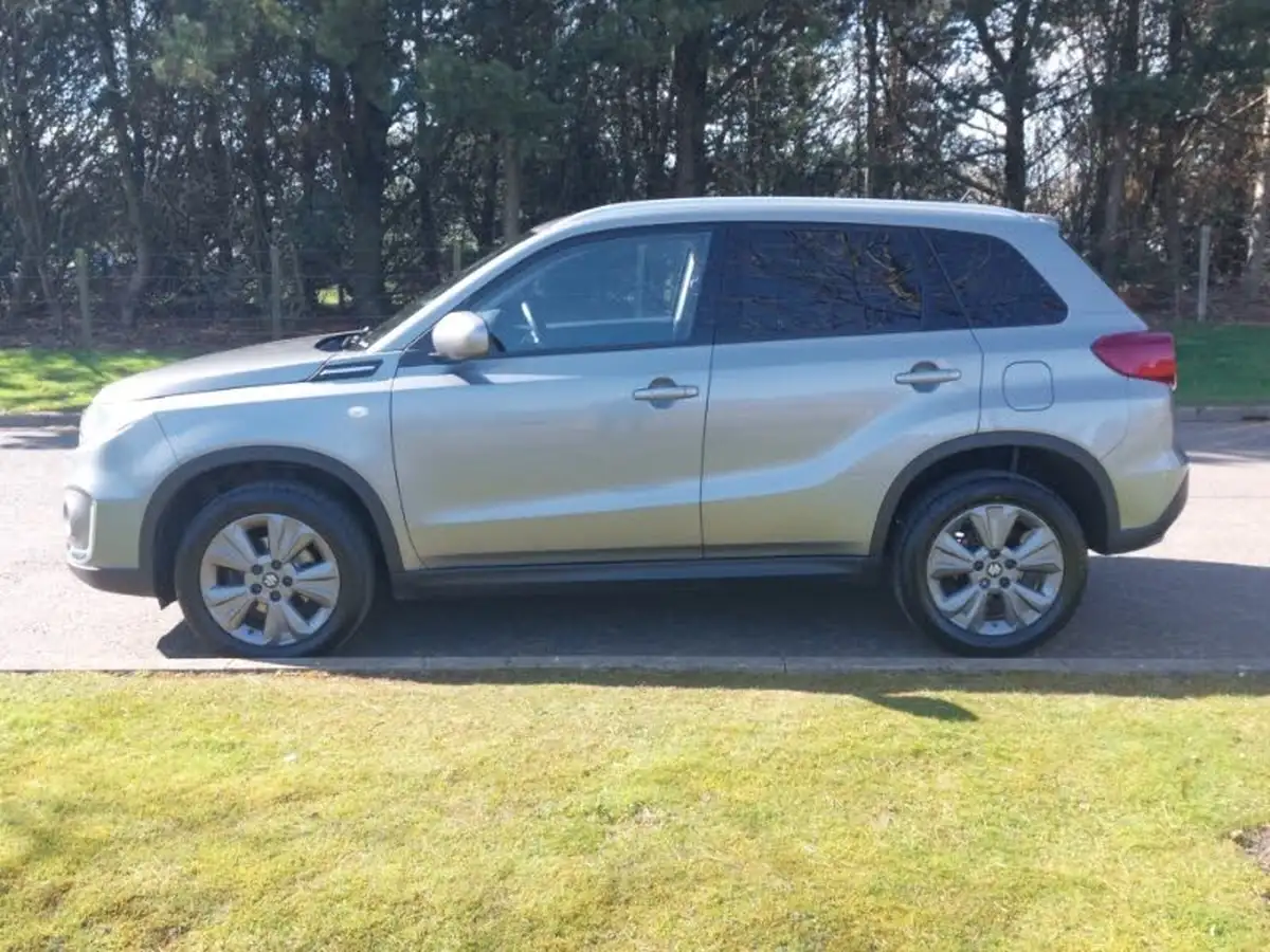 2019-suzuki-vitara-10-boosterjet-sz-t-big-3