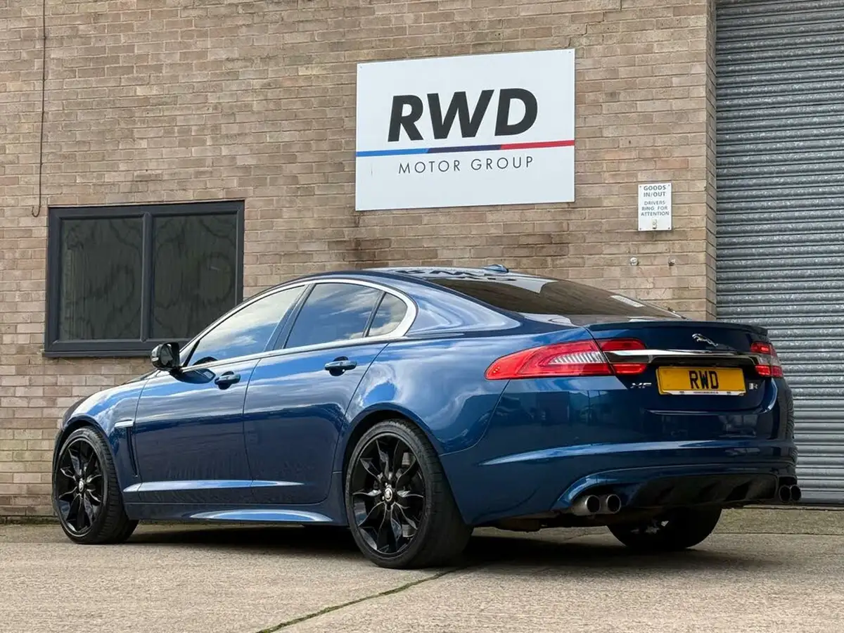 2012-jaguar-xf-50-xfr-big-3