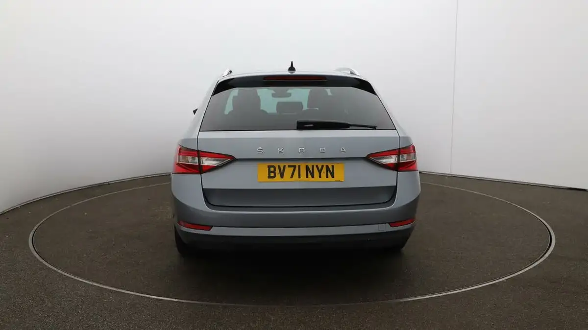 2021-skoda-superb-14-tsi-se-technology-156ps-estate-big-50
