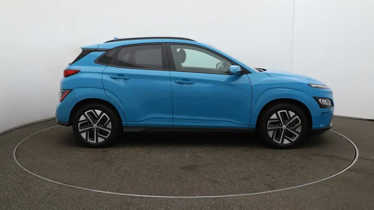 2023-hyundai-kona-e-ultimate-204ps-64kwh-105kw-obc-big-45