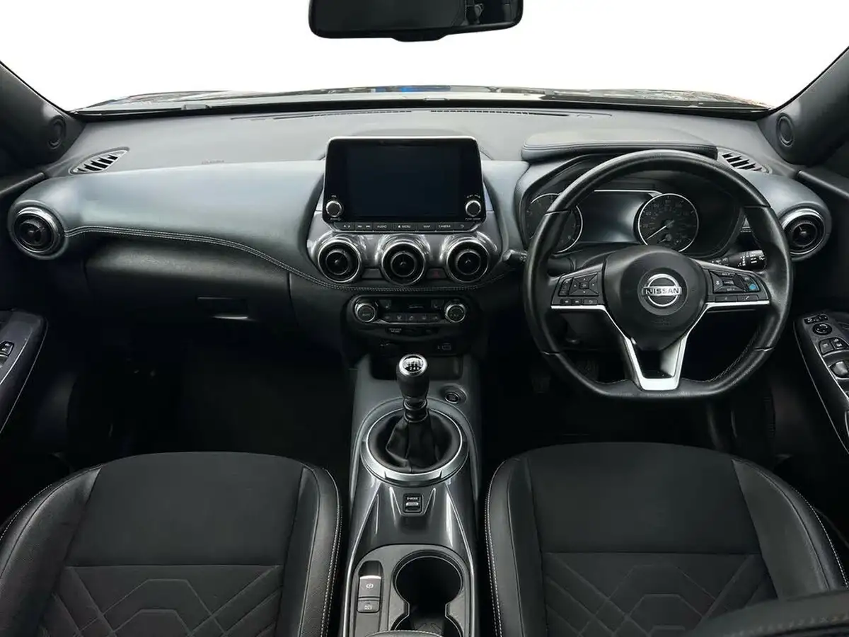 2022-nissan-juke-10-dig-t-tekna-big-8